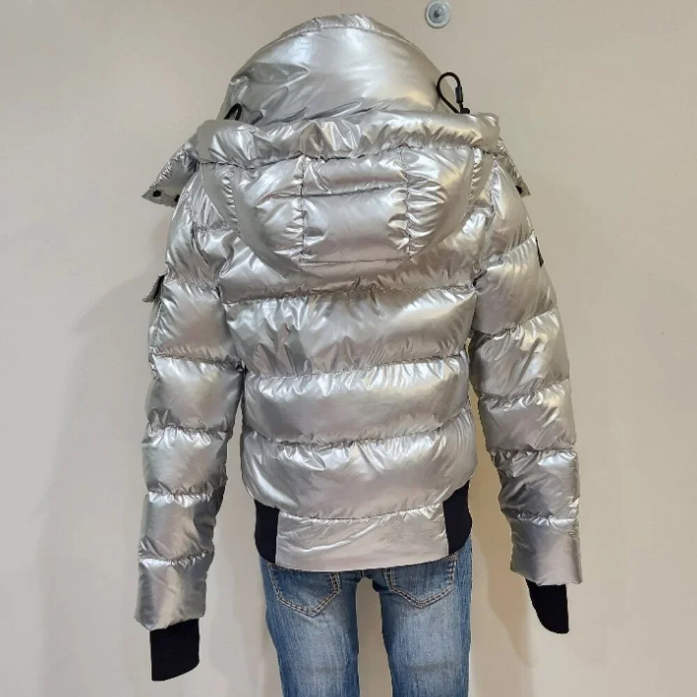 💥HOT ITEM!💥SAM. Bungalow Puffer Jacket in Glossy Metallic Silver - Picture 12 of 16